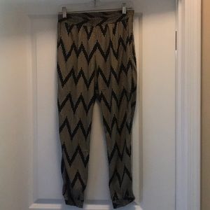 Veronica M high waisted fashionable jogger pants